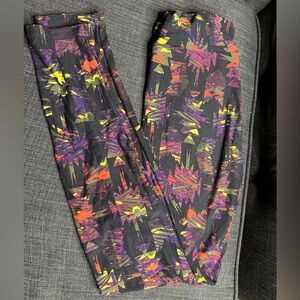 LuLaRoe Black, red, yellow & Purple Leggings.  One size.  Women $5 bundle deal